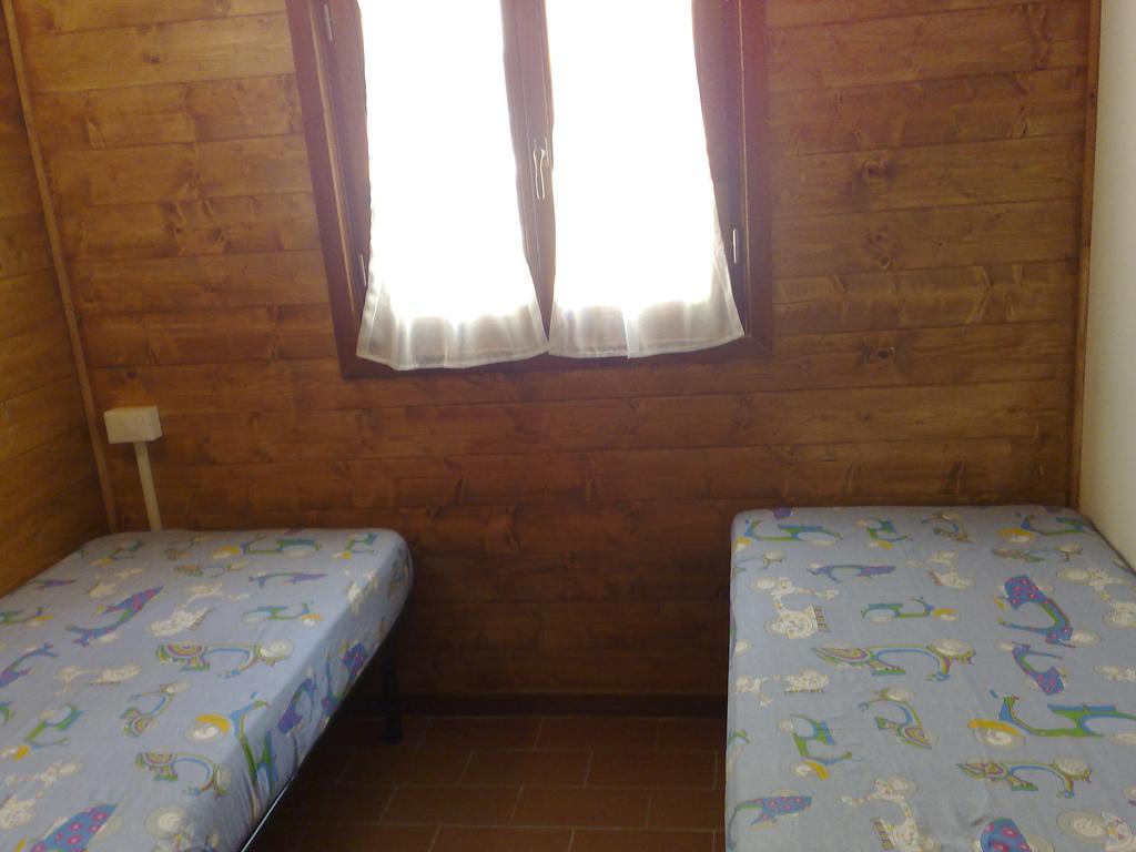 Camping Luni Марина ди Маса Екстериор снимка