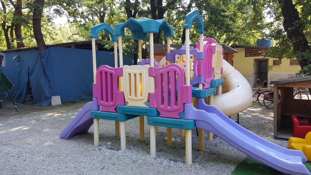 Camping Luni Марина ди Маса Екстериор снимка