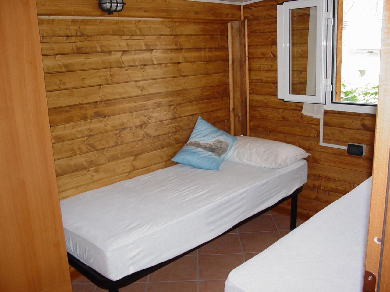 Camping Luni Марина ди Маса Екстериор снимка