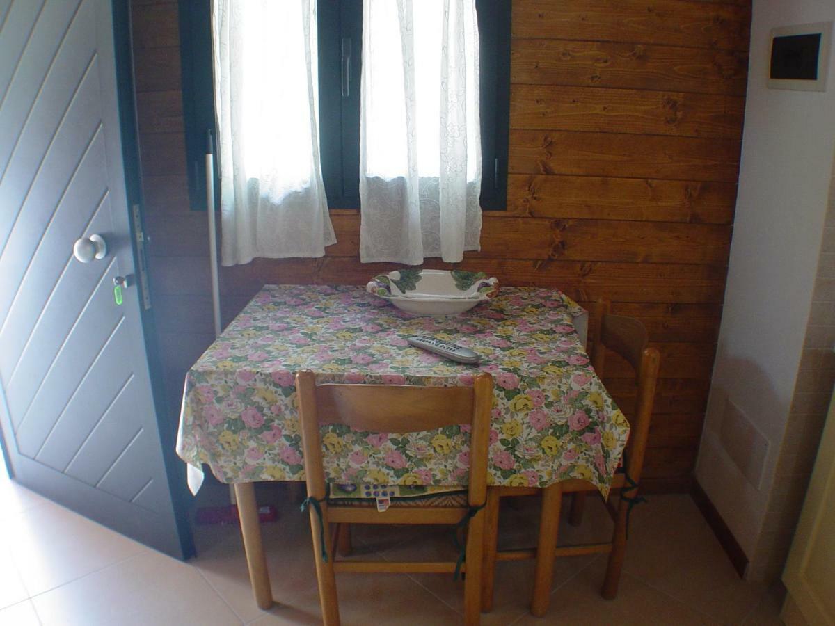 Camping Luni Марина ди Маса Екстериор снимка